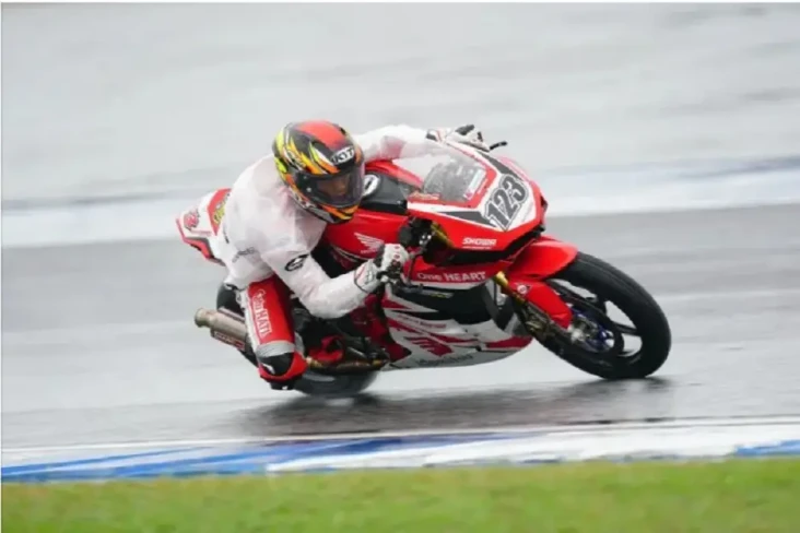 Andi Gilang Pembalap...