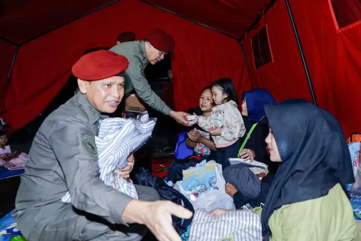 Buka Posko Tanggap Darurat,...