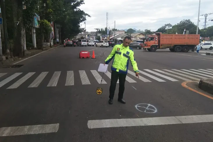 Remaja Bogor Tewas Diseruduk...