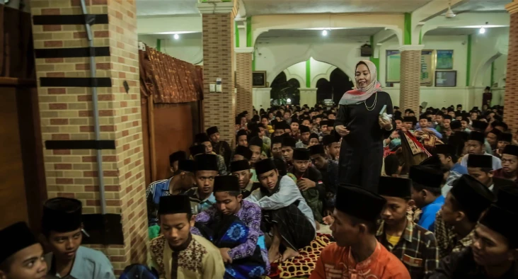 CERMIN: Belajar Islam...