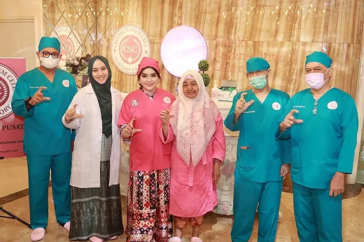 Oki Setiana Dewi Temani...
