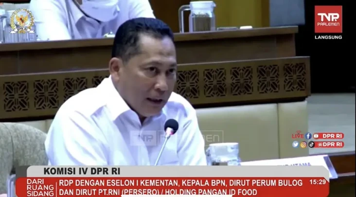 Buwas Buka-bukaan Soal...