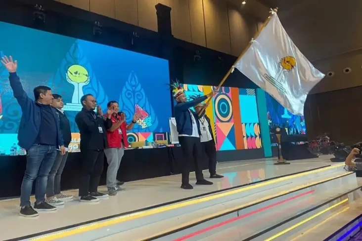 Akbar Buchari Resmi...