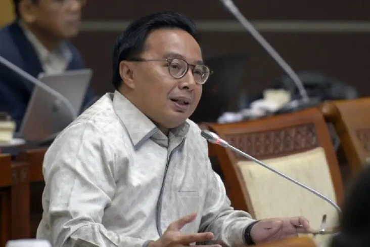 Kontestasi Politik Ajang...