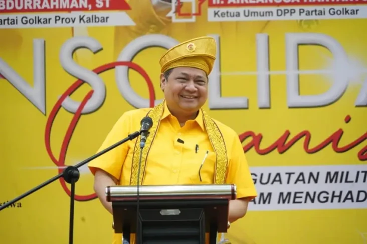 Airlangga: Golkar Targetkan...