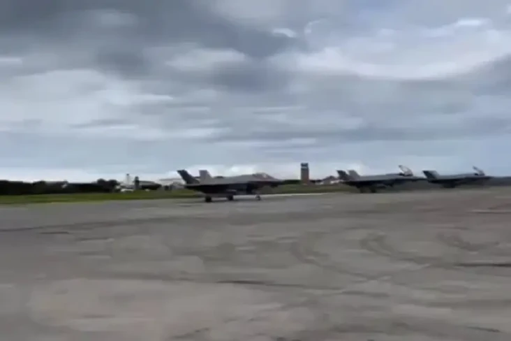 Pesawat Siluman F-35...