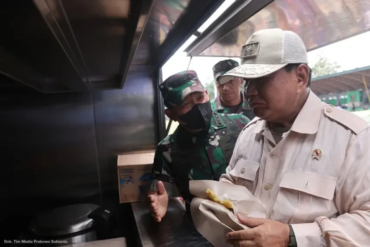 Momen Prabowo Cek Kelayakan...