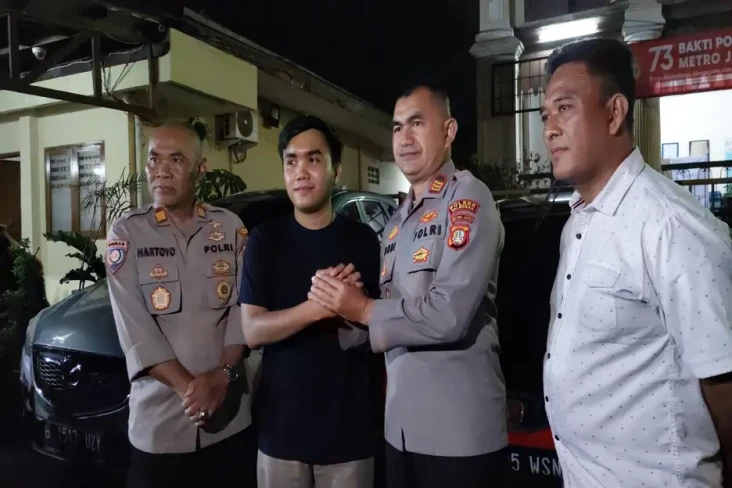 Kapolsek Palmerah Minta...