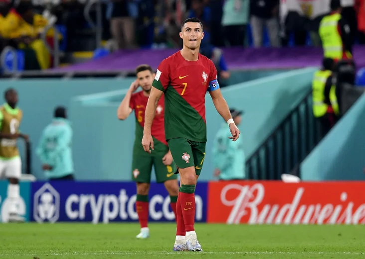 Cristiano Ronaldo Menangis...