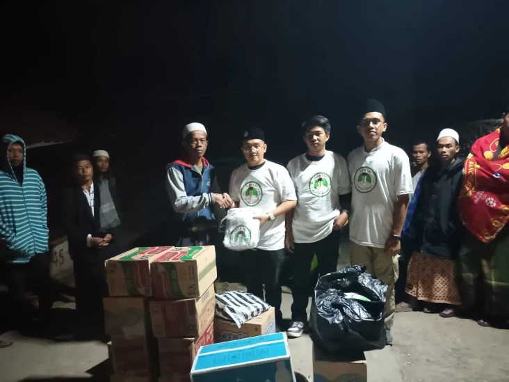 Santri Dukung Ganjar...