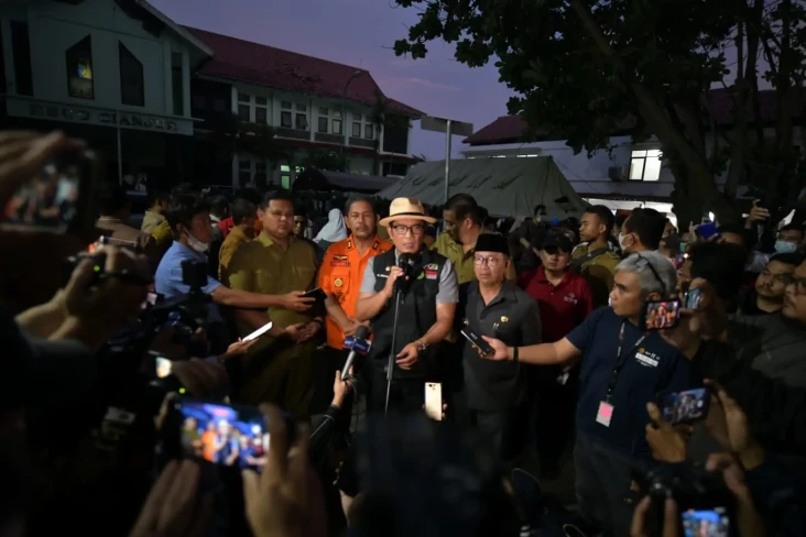 Senyum Bahagia Anak-anak...