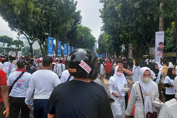 Ribuan Relawan Jokowi...