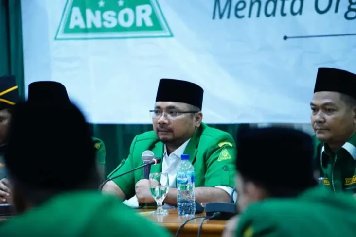 Ketum GP Ansor Minta...