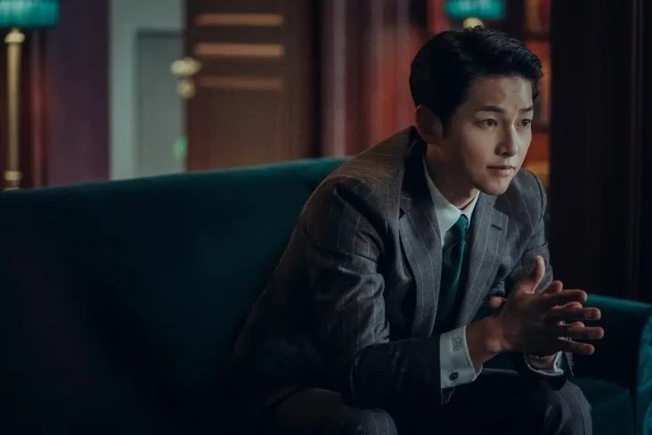 Song Joong Ki Berduka...