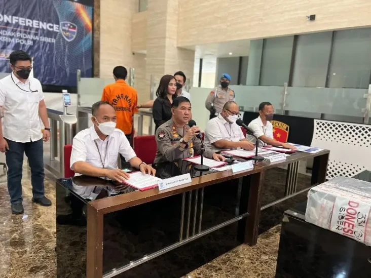 Pelaku Soceng Diringkus...