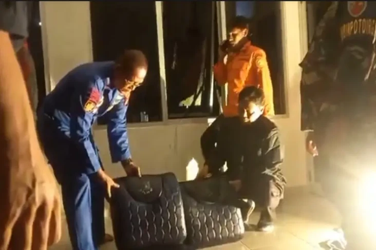 Helikopter Polri Hilang...