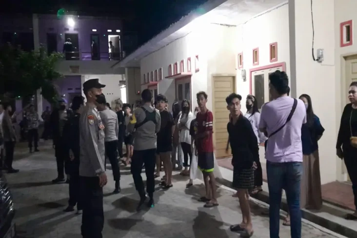 Razia Rumah Kos di Bandar...