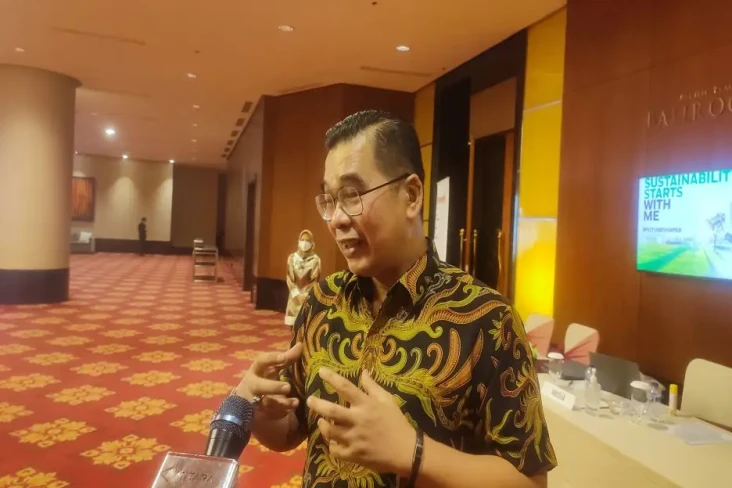Raksasa Teknologi Global...