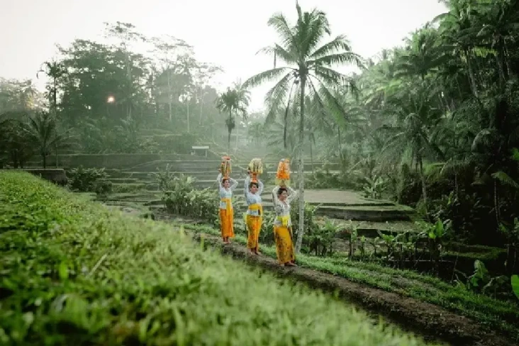 Sektor Pariwisata Siapkan...