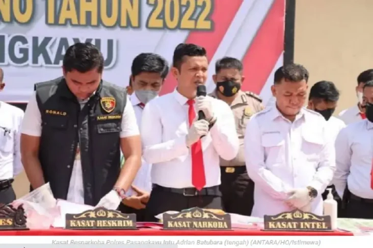 Kedapatan Bawa Sabu,...