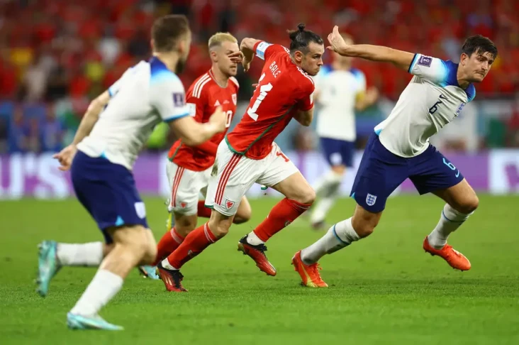 Wales vs Inggris: Tiga...