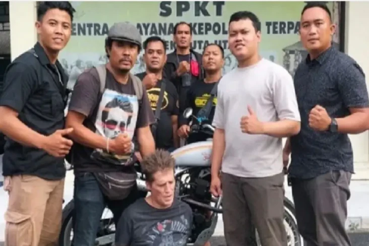 Bawa Kabur Motor Scorpio...