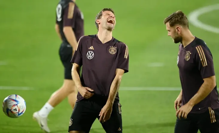 Thomas Muller Batalkan...