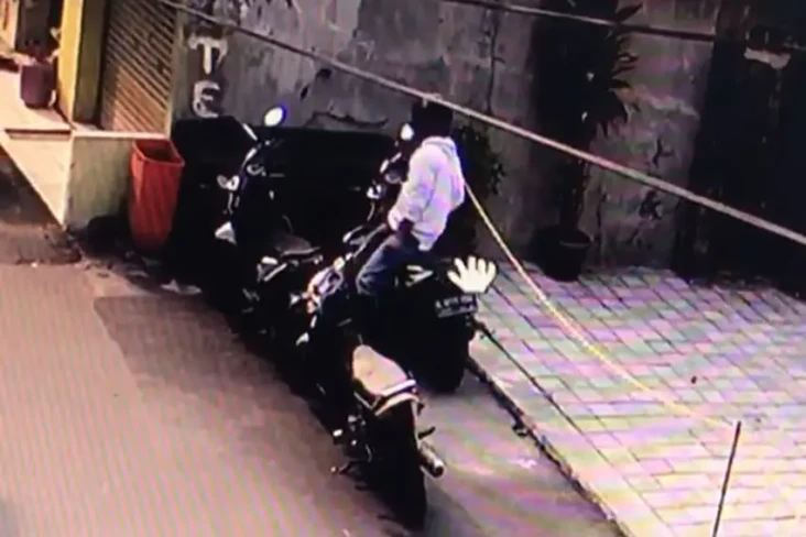 Motor Tukang Servis...