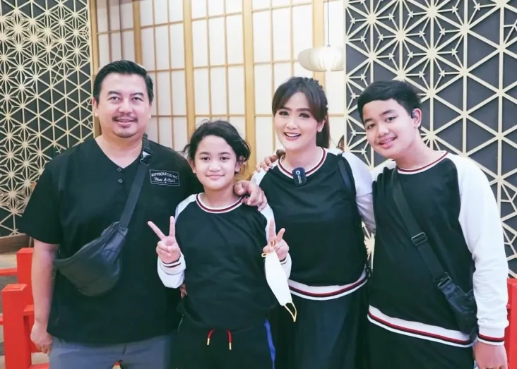 Belum Mau Tambah Momongan,...
