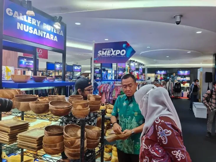 Pertamina SMEXPO Angkat...