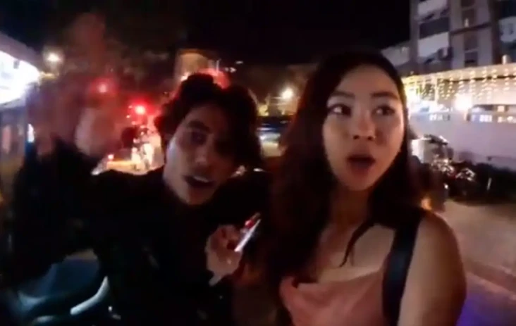 YouTuber Cantik Korea...