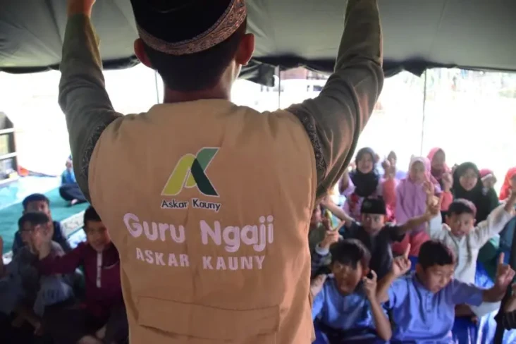 Askar Kauny Bantu Atasi...