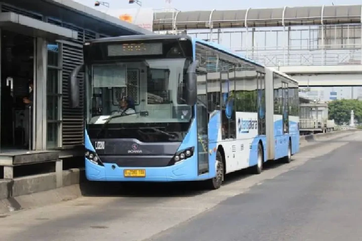 Ada Aksi Demo, Transjakarta...