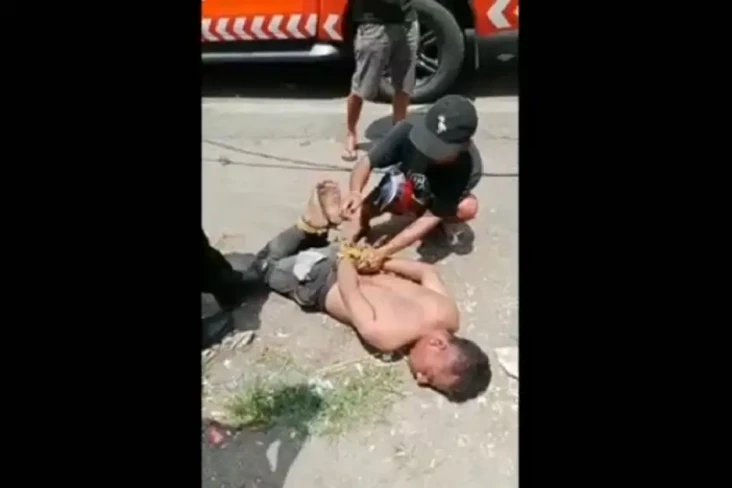 Tertangkap saat Bajak...