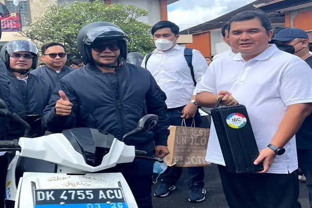 Hendi Prio Santoso Dukung...