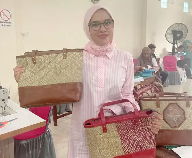 Tas Amongo, Hasil Pelatihan...