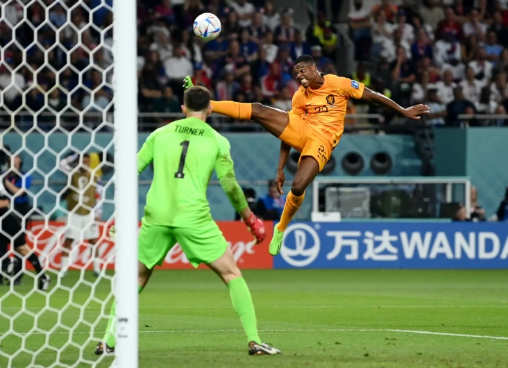 Belanda vs Amerika Serikat:...