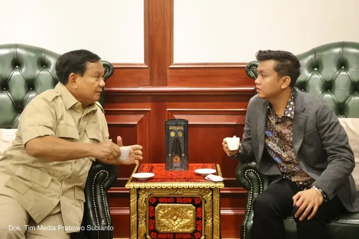 Puji Kopi Buatan Prabowo,...
