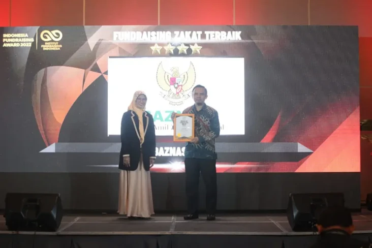 Baznas Borong Empat...