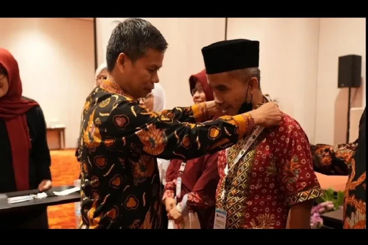 Kisah Triyanto, Guru...