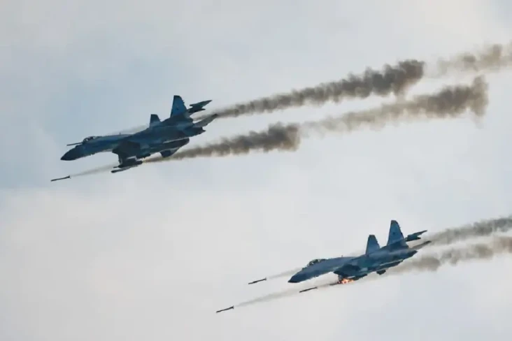Perang 10 Bulan di Ukraina,...