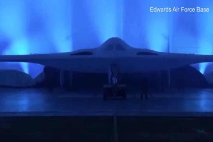 Bos Pentagon Puji Bomber...