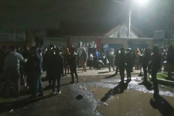 Tegur Pesta Miras di...