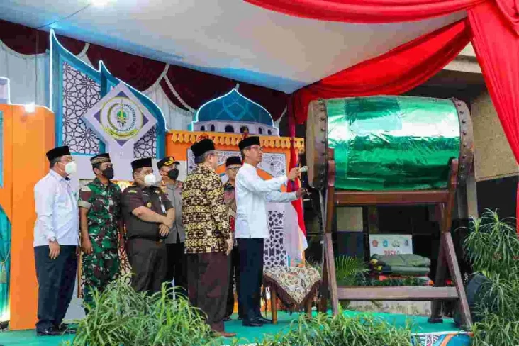 Heru Budi Buka Seleksi...