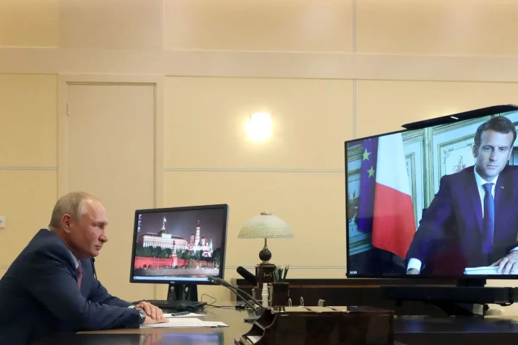 Macron Mengaku Melihat...