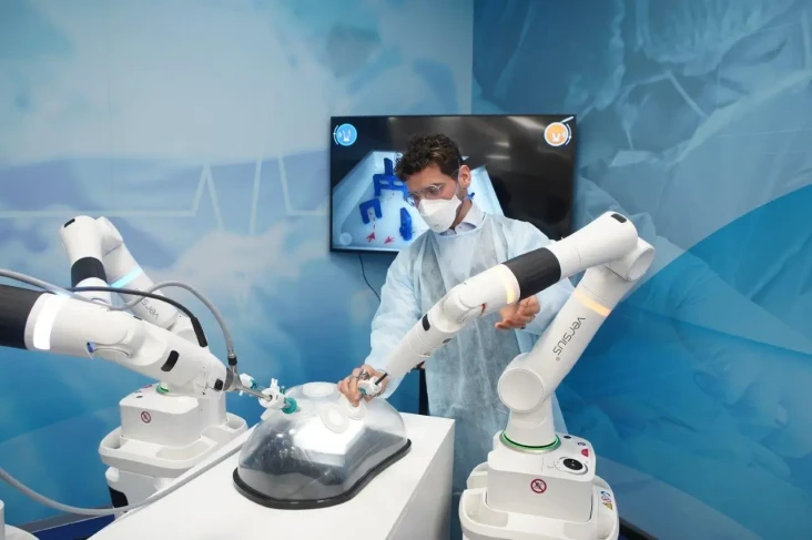 Robot Versius Berhasil...