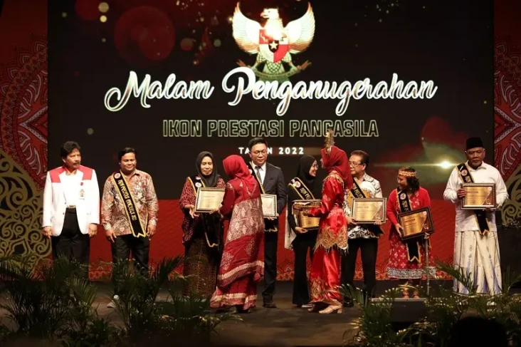 Kepala BPIP: Ikon Prestasi...
