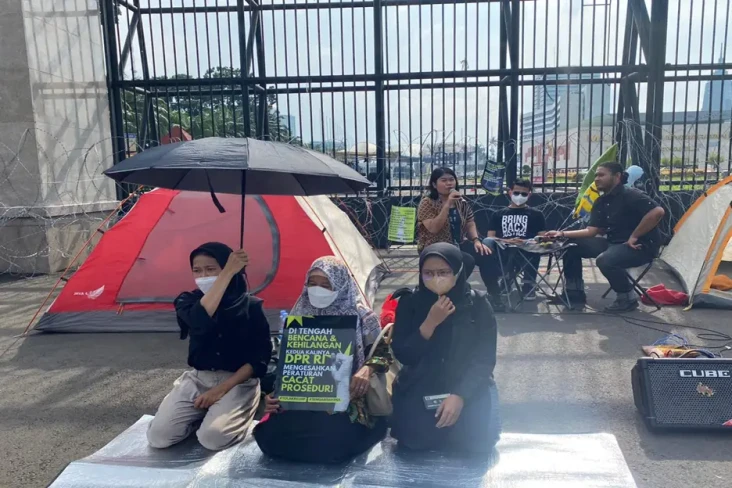 Tolak Pengesahan RKUHP,...