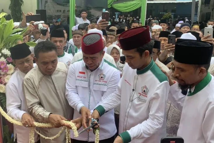 Dihadiri Ustaz Abdul...
