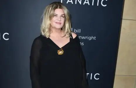 Aktris Kirstie Alley...